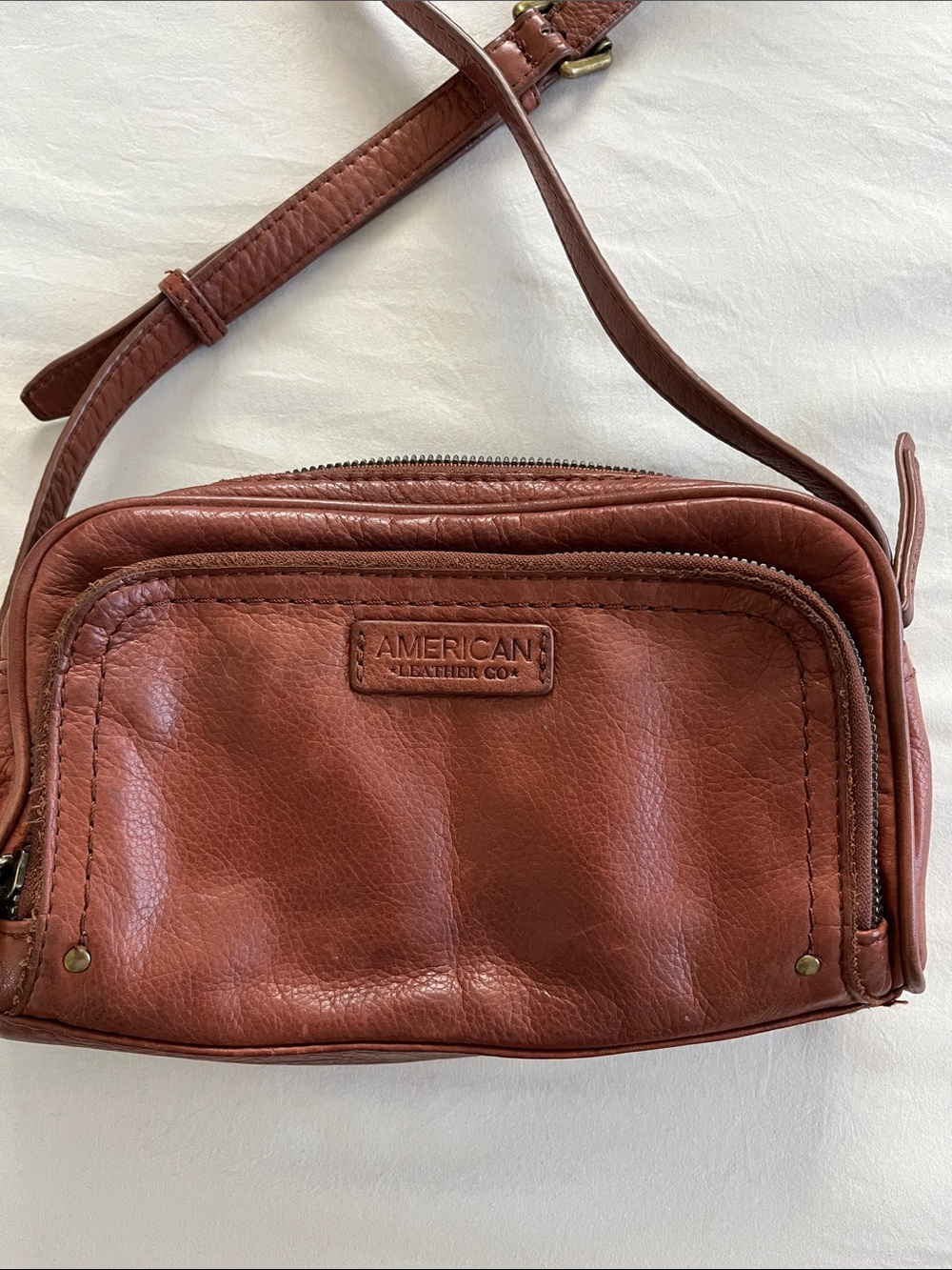 American Vintage Rustic Brown Leather Crossbody Bag